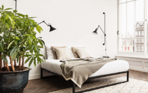 matt sleeps - metalen bed